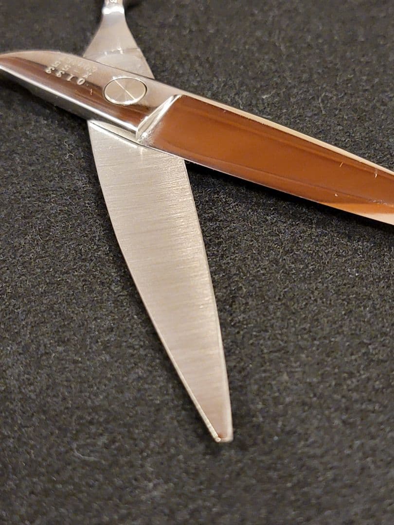 ✂️カットシザー 笹刃 5.5インチ　新品