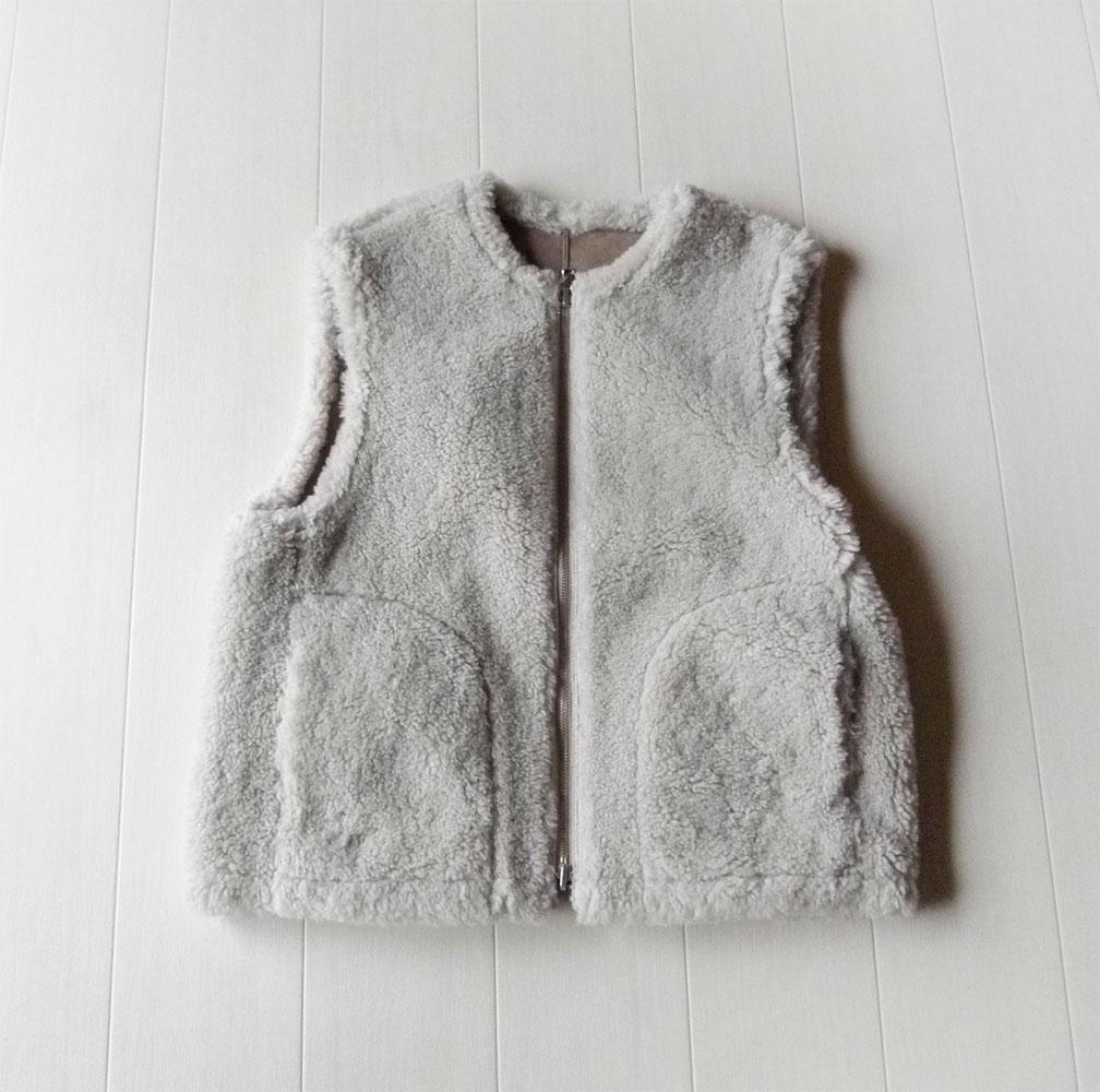 美品 トゥモローランド マカフィー 3万円 リバーシブル ジレ ムートン風