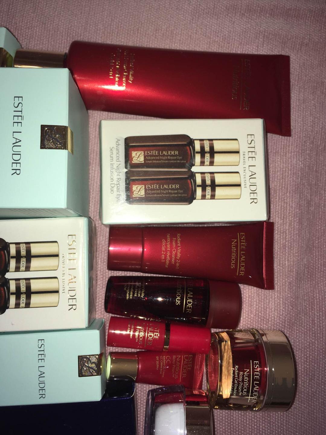 エスティローダー 化粧品  新品  未使用 エスティーローダー