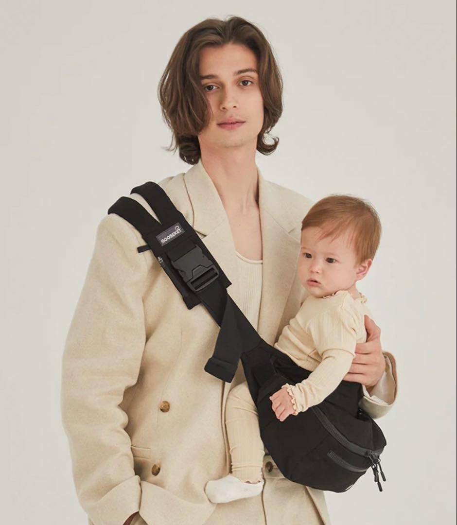 グスケット365抱っこ紐Plus【抱っこ紐+バッグ】ブラック