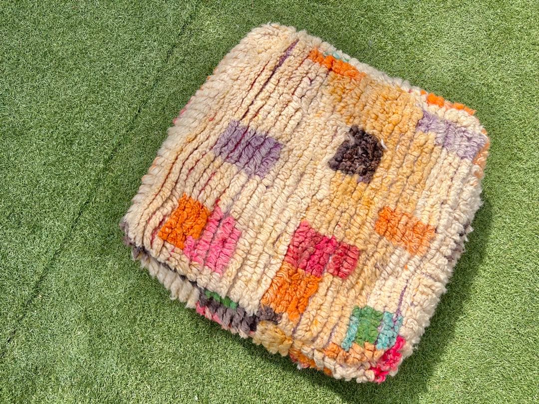 モロッコ　プフ　pouf アジラル　オットマン クッション　ラグ　144