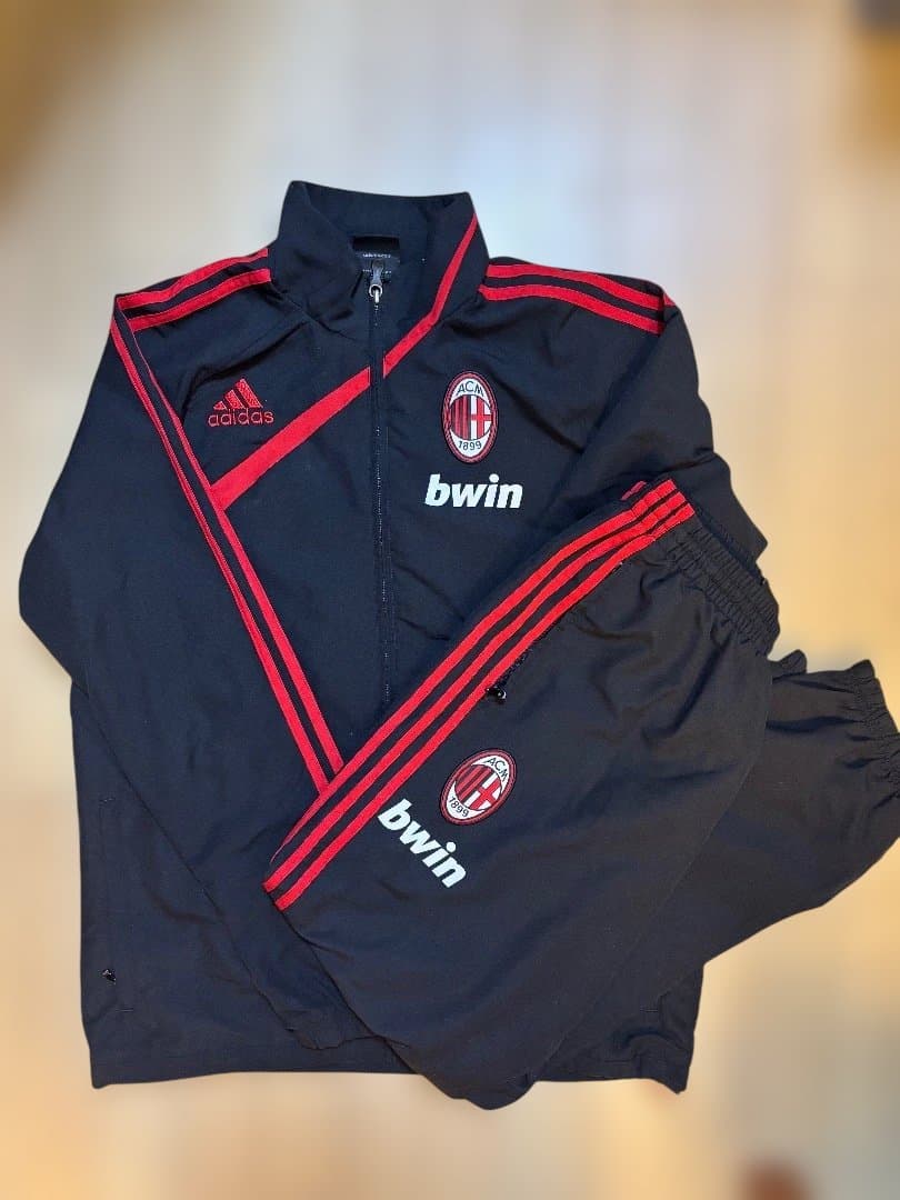 ACミラン adidas ウィンドブレーカー