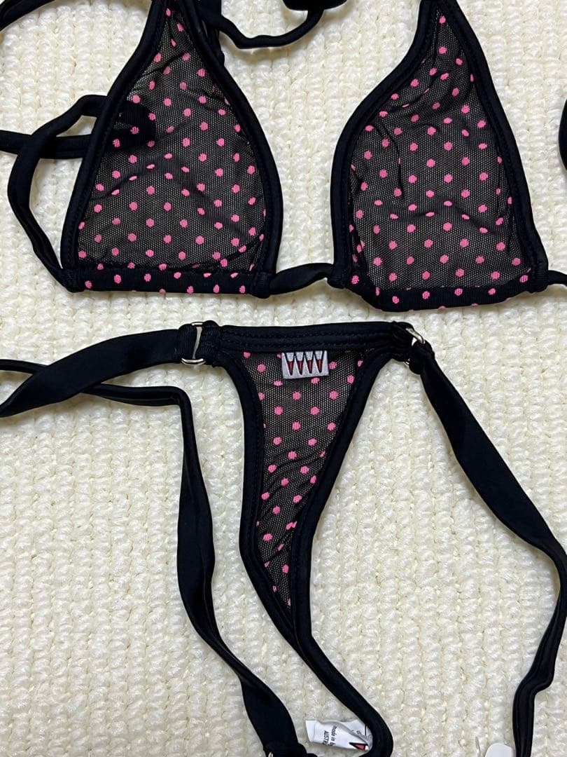 wickedweasel のマイクロビキニ