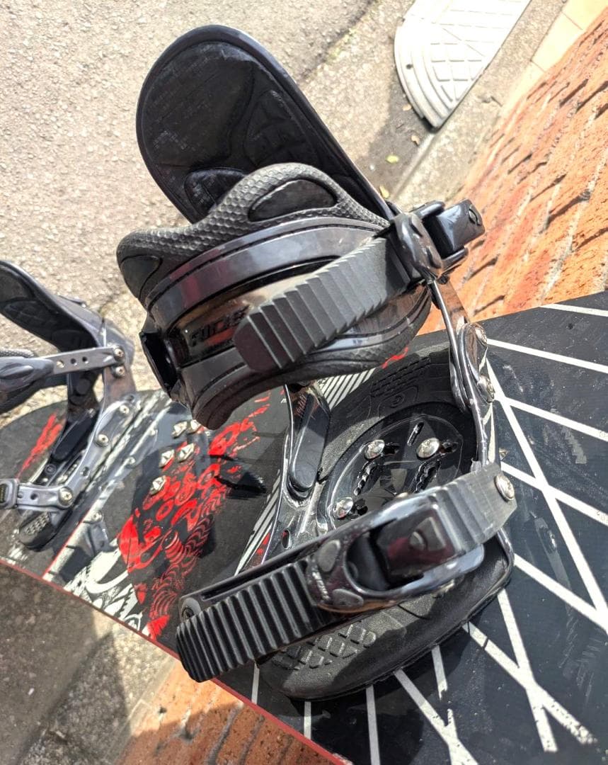 K2 スノーボード BRIGADE RIDEビィンディング付き 147cm