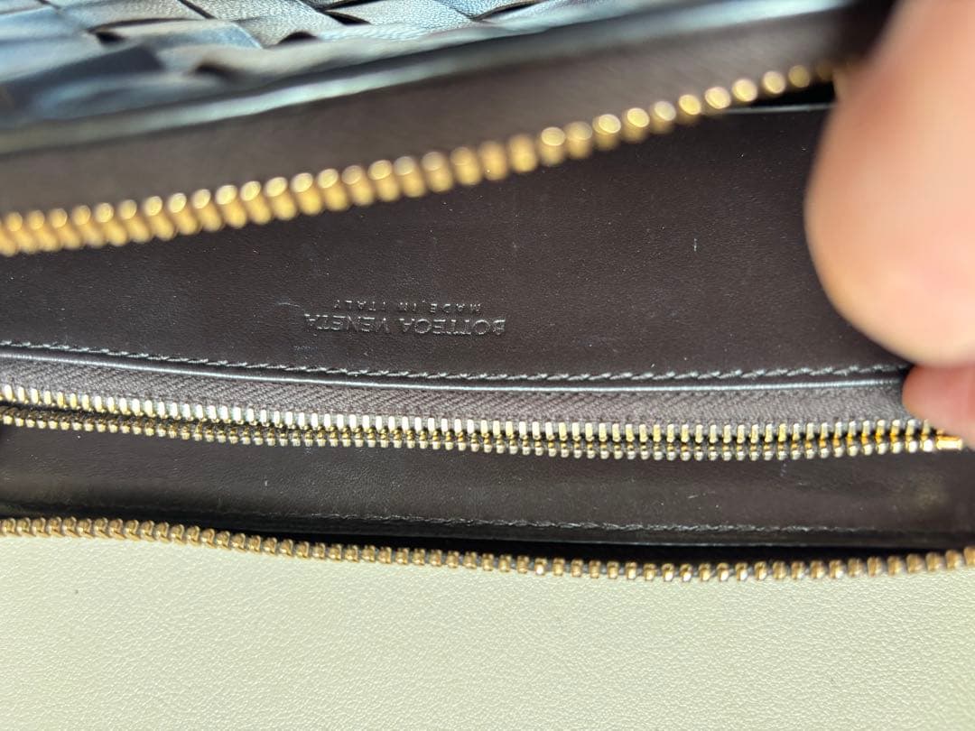 BOTTEGA VENETAブラウン財布