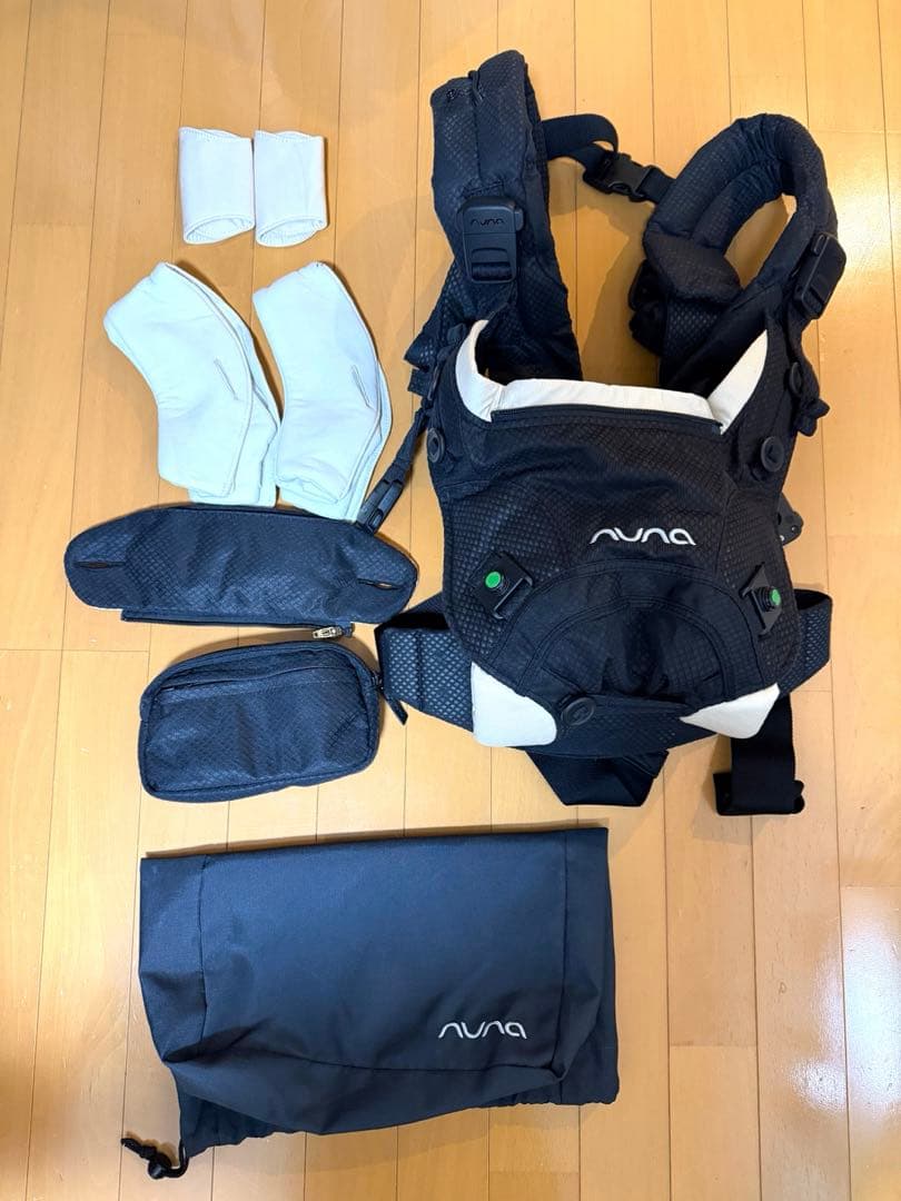 NUNA 抱っこ紐　CUDL click キャビア　ヌナ　カドルクリック