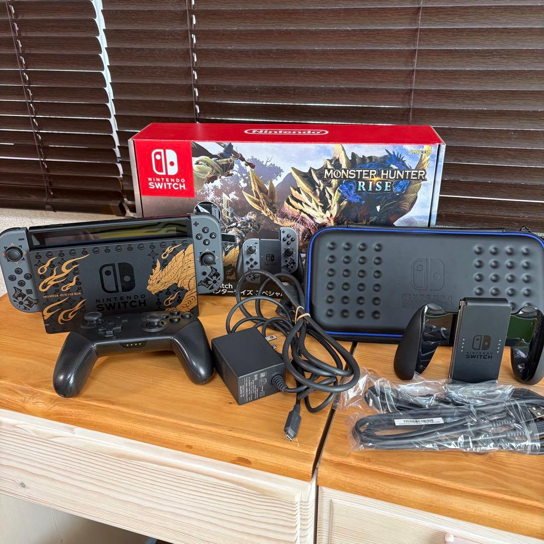 【美品】ニンテンドーSwitch モンハンライズ スペシャルエディション