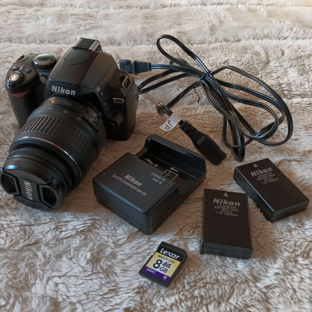Nikon D40デジタル一眼レフ 18~55ミリ標準ズームセット[極美品]
