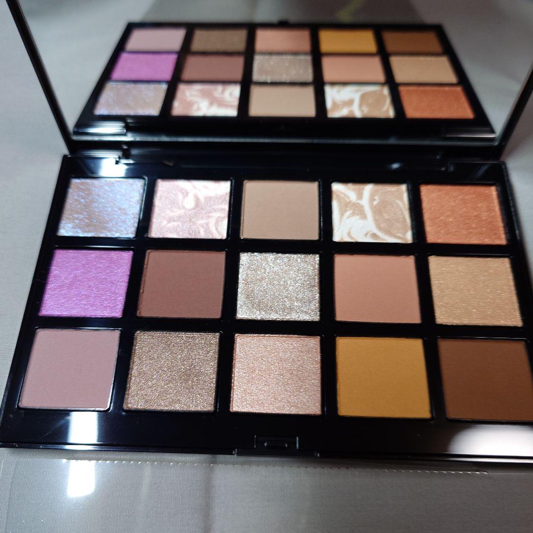 15thアニバーサリー アイシャドウパレット ロックザベストモーメンツ 限定品