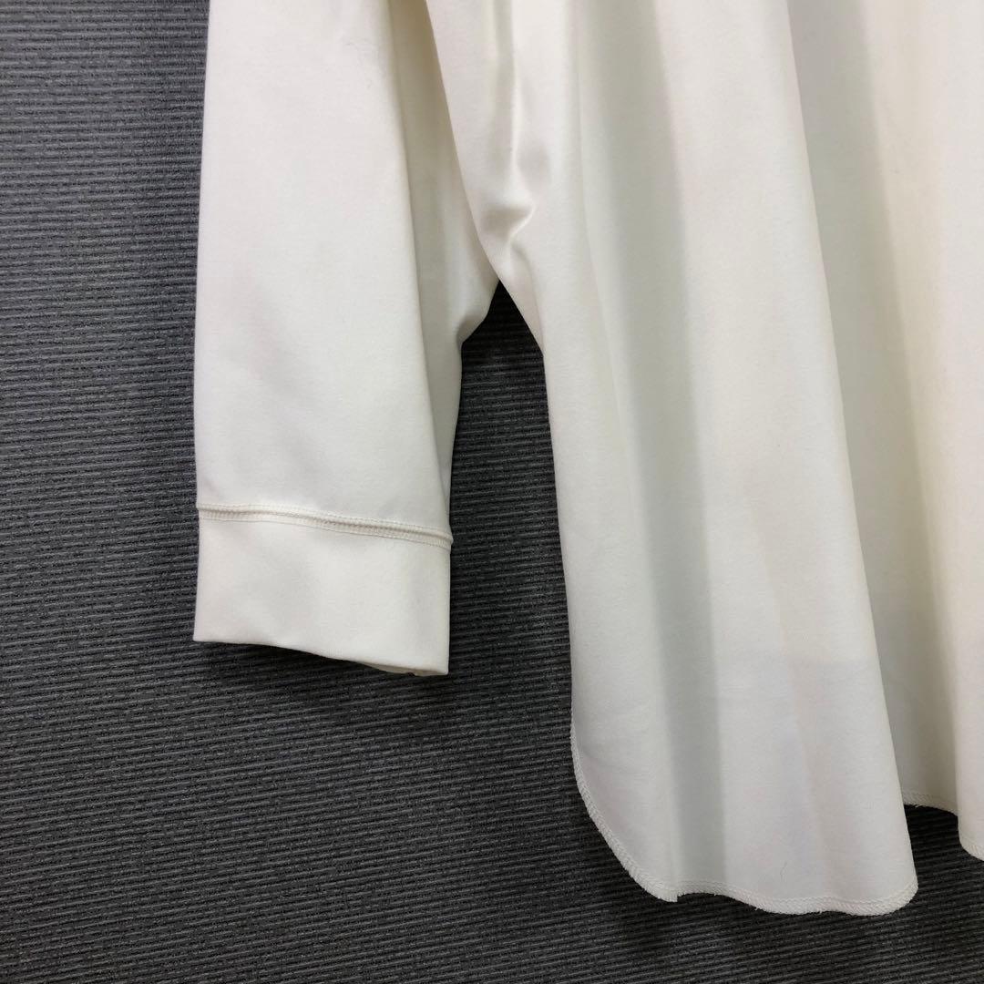 未使用品 BEARDSLEY 起毛Tブラウス F ホワイト