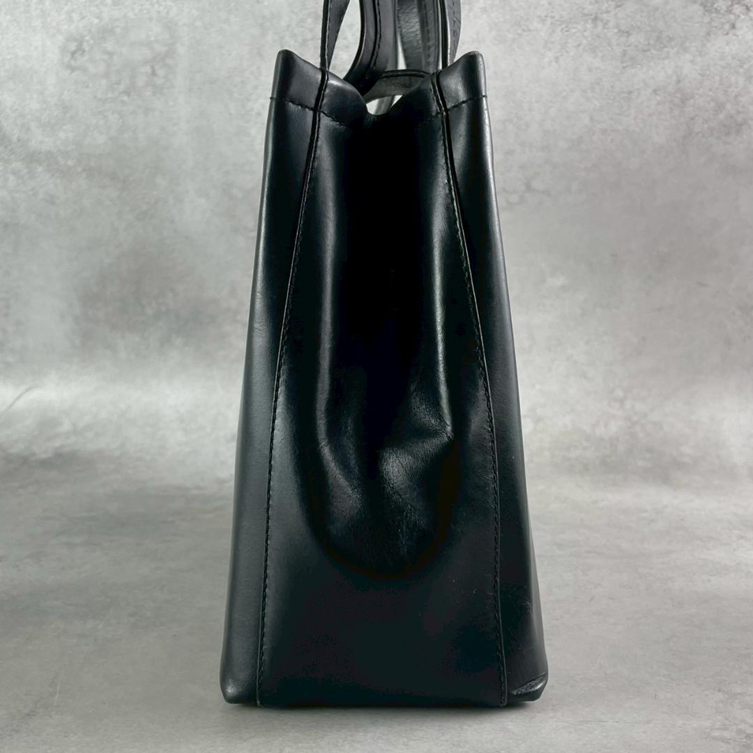 希少⭐︎フェラガモ バッグ 2way ショルダー ハンドバッグ ブラック レザー