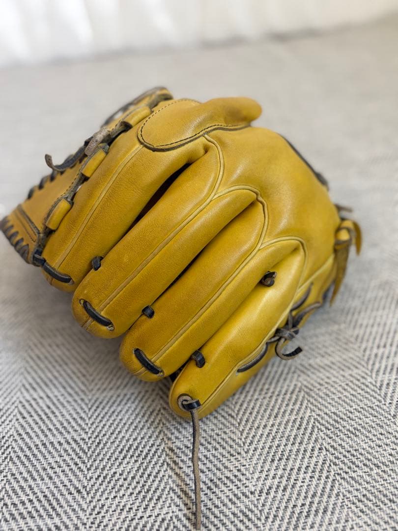 ASICS ゴールドステージ 硬式投手用グローブ