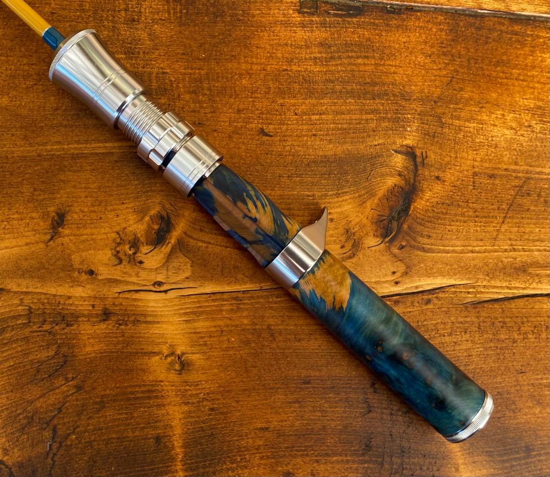 カーボンロッド　トラウトロッド　ベイトロッド　C562UL ウッドグリップ