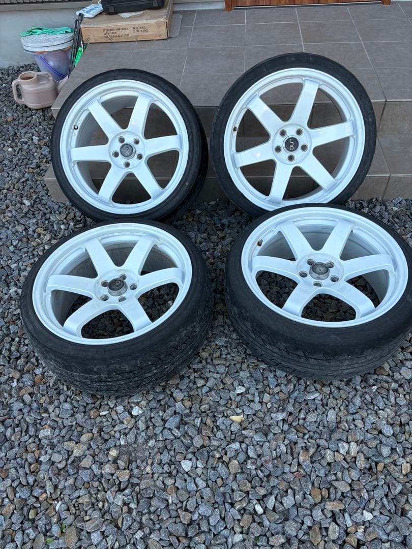 18インチ ホワイト 5スポークホイールセット