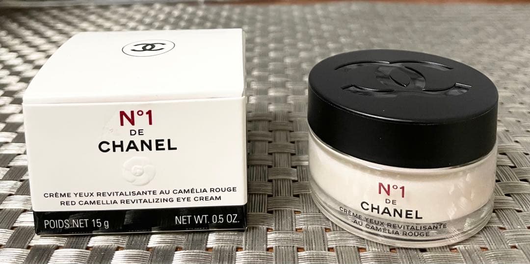 新品CHANEL アイクリーム N°1 ドゥシャネル