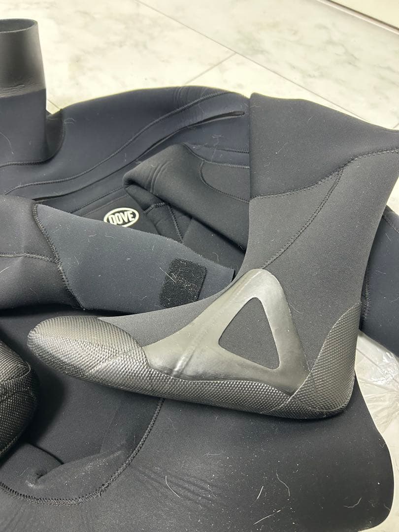 DOVE フルスーツ ブラックMサイズ