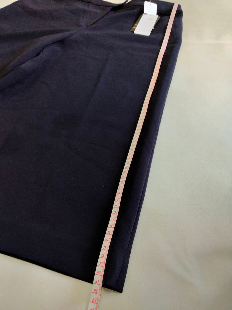 専用【新品だけど難アリ】レリアンのパンツ