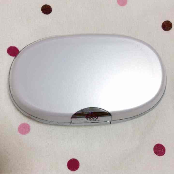 共立美容外科監修プロ用美顔器 旅行にも！