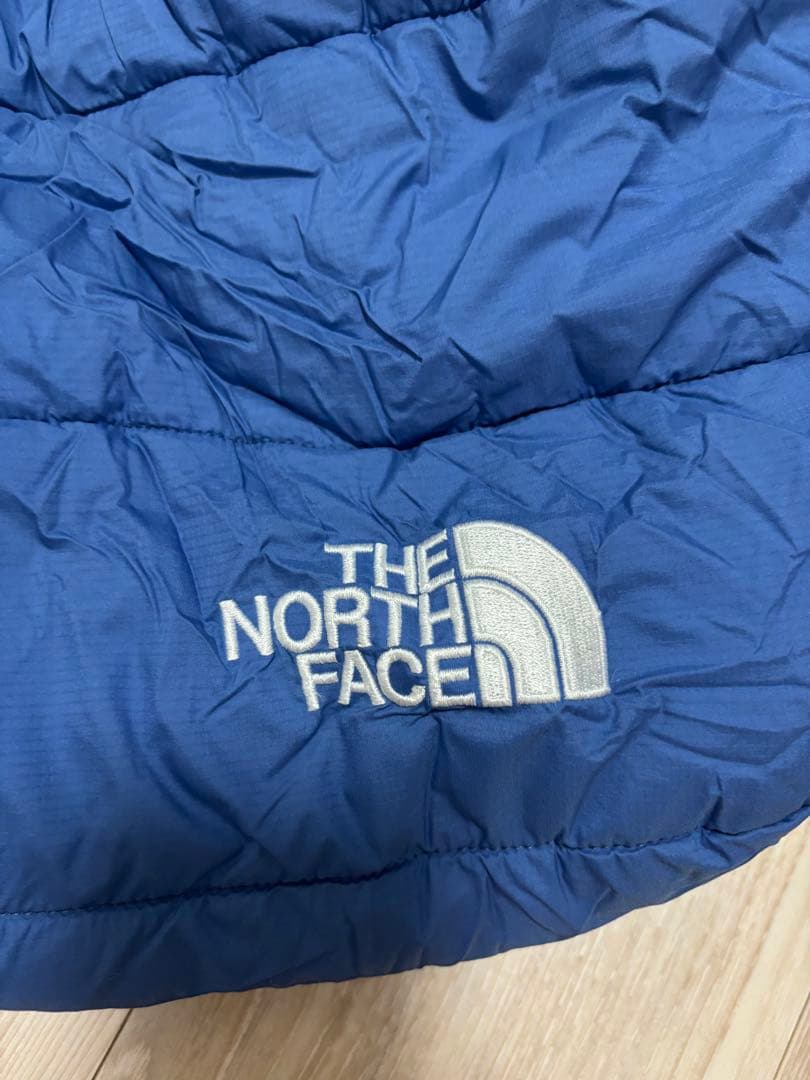 抱っこ紐ケープ　THE NORTH FACE フード付きキルティング