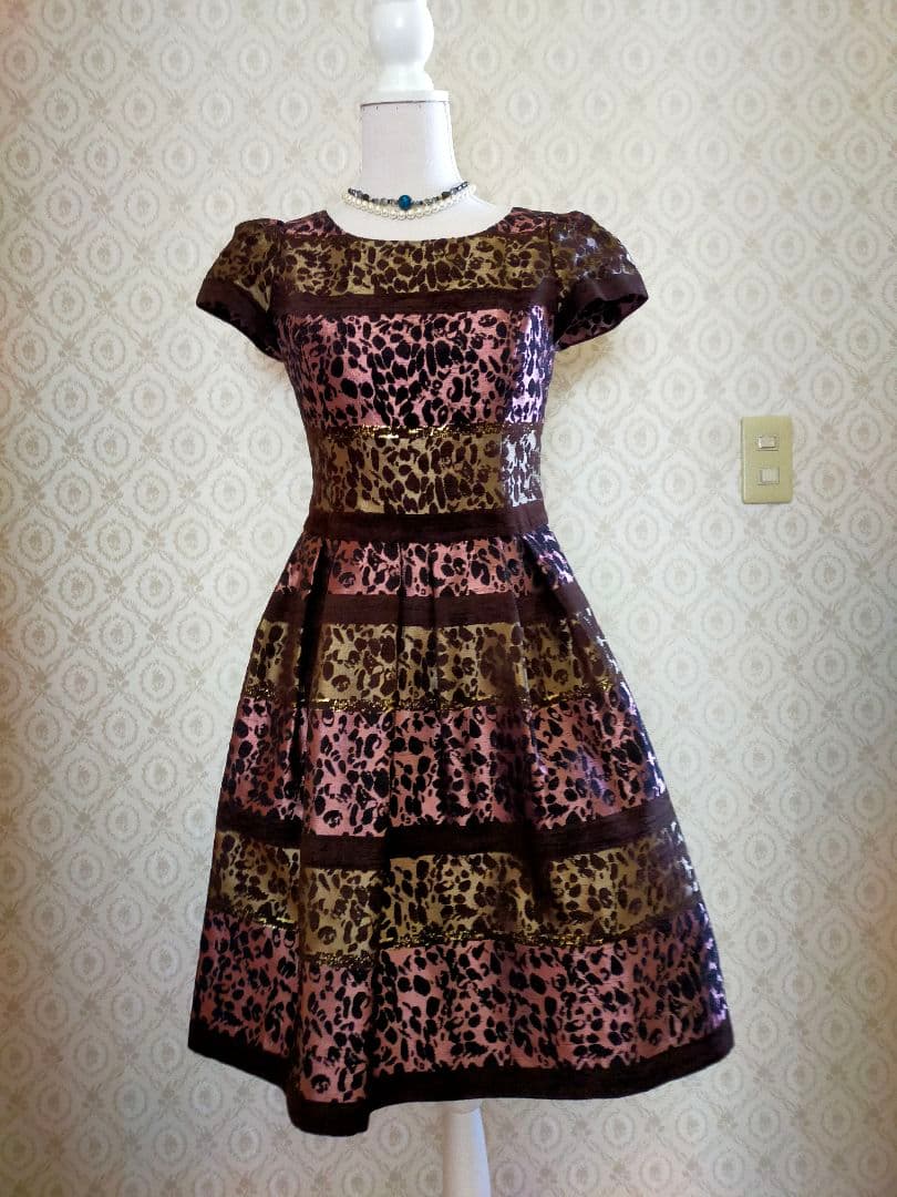 ✿超美【カタログ掲載】エムズグレイシー✿タグあり✿アニマル柄✿ラメ生地✿