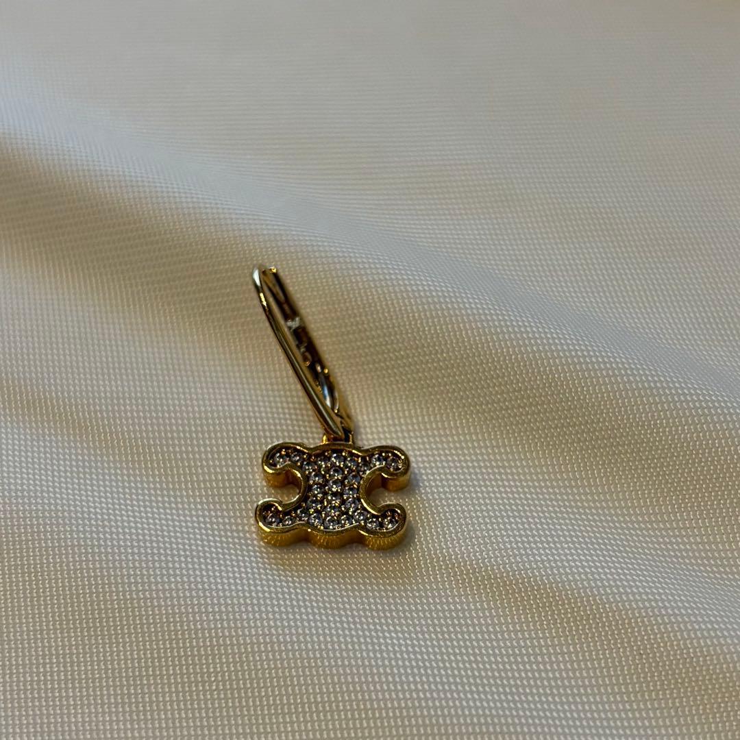 セリーヌCELINE トリオンフ ラインストーン ピアス　片耳のみ