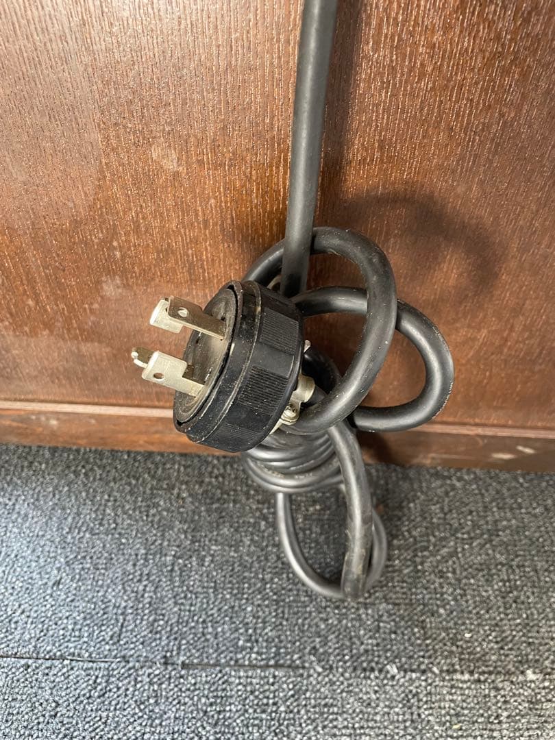 テーブル型鉄板付き　電源コード付き