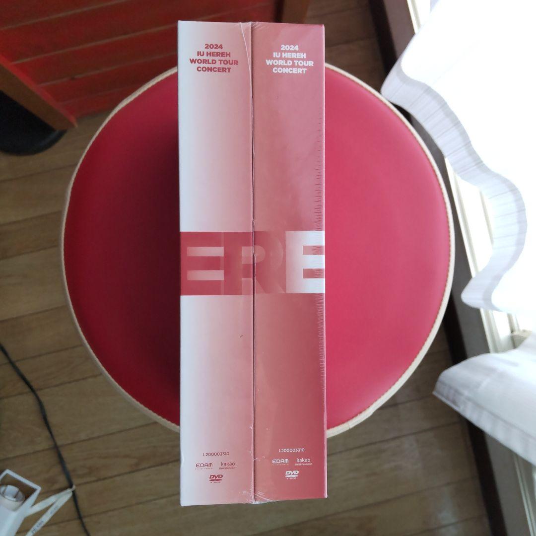 2024 IU HEREH WORLD TOUR CONCERT + キャップ