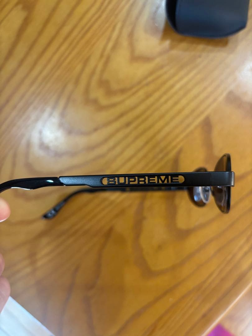 SUPREME ブラック オーバル サングラス