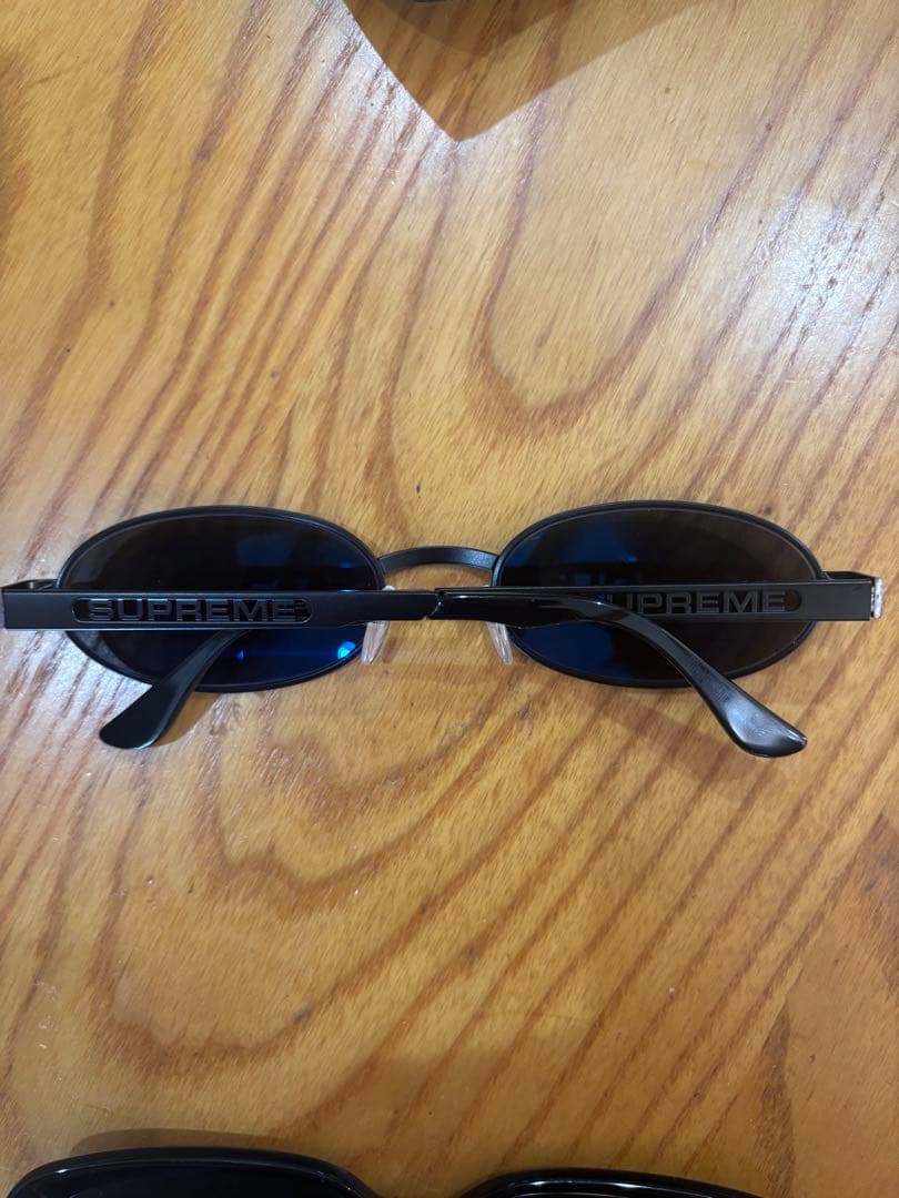 SUPREME ブラック オーバル サングラス
