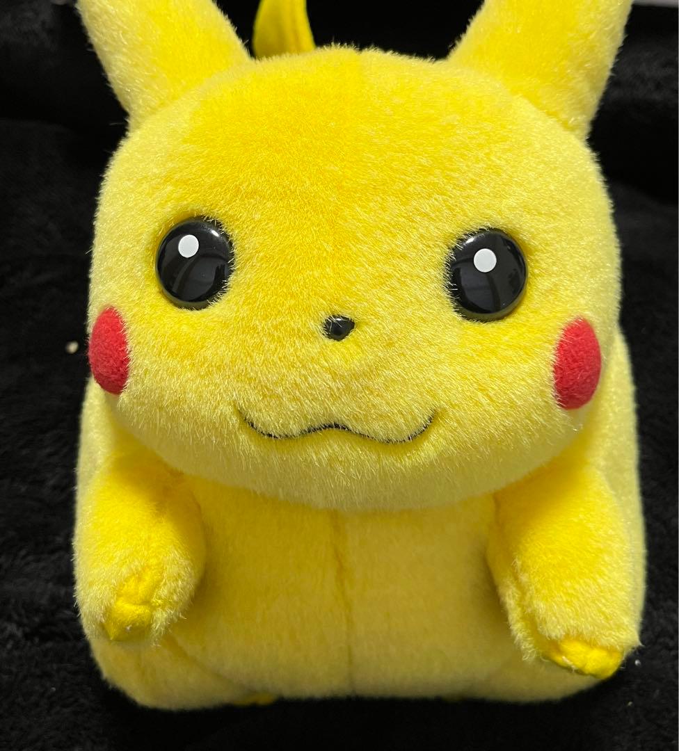 初代 ピカチュウ ぬいぐるみ　おしゃべり機能付き！　TOMY