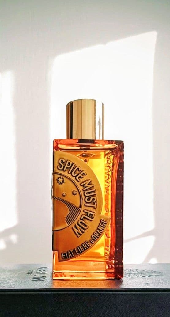香水　エタリーブルドオランジェ　スパイスマストフロー