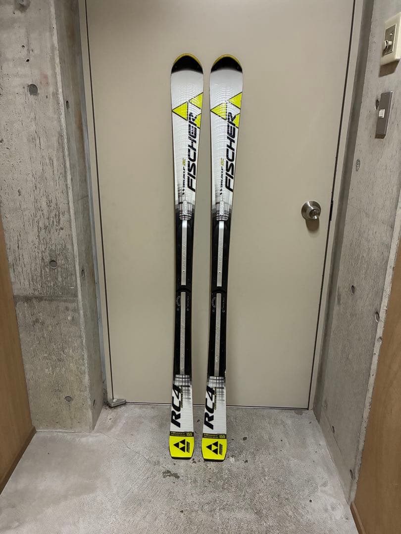 Fischer RC4 スキー板 ホワイト/イエロー