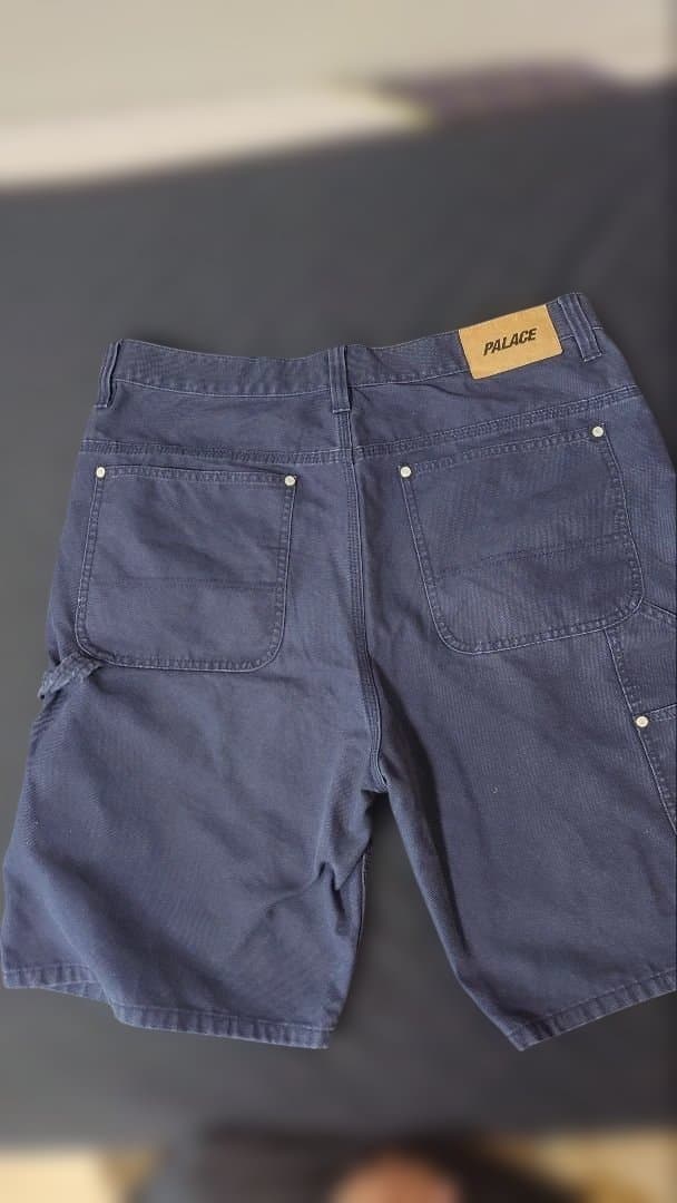 PALACE ネイビー ショートパンツ