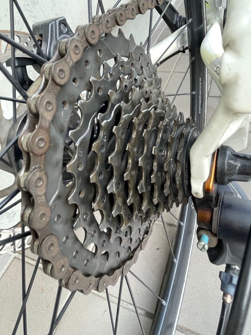 ヨ*ー様 Cannondale quick4 クロスバイク ホワイト