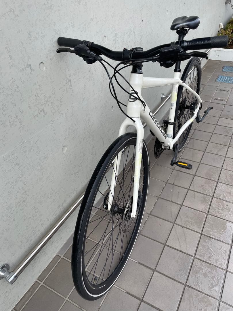 ヨ*ー様 Cannondale quick4 クロスバイク ホワイト