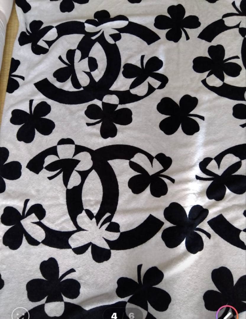 CHANEL ビーチタオル