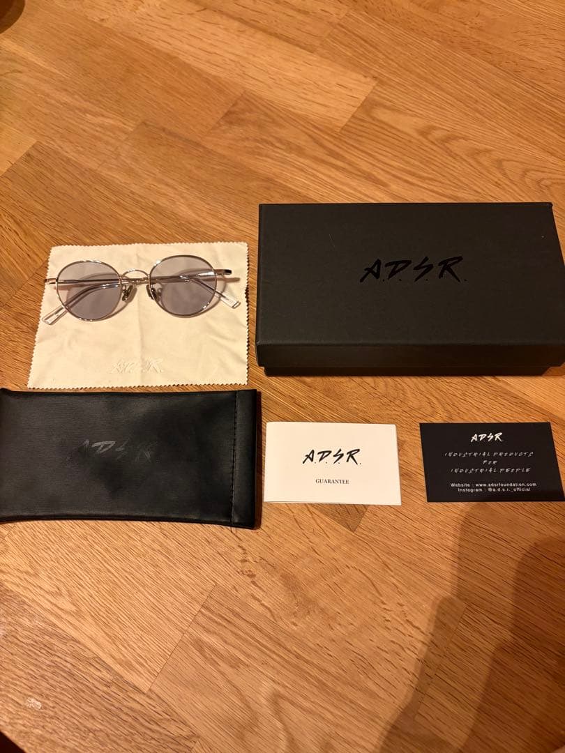 姫*郎様 値下げ 【ADSR】LOU/アイウェア　ライトグレーサングラス