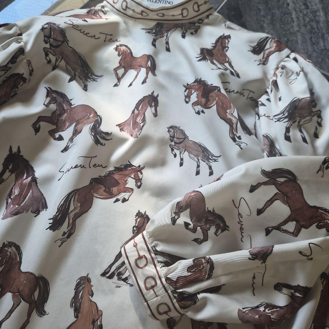 seventenセブンテン・ホースプリントブラウス(オフホワイト)S未使用に近い