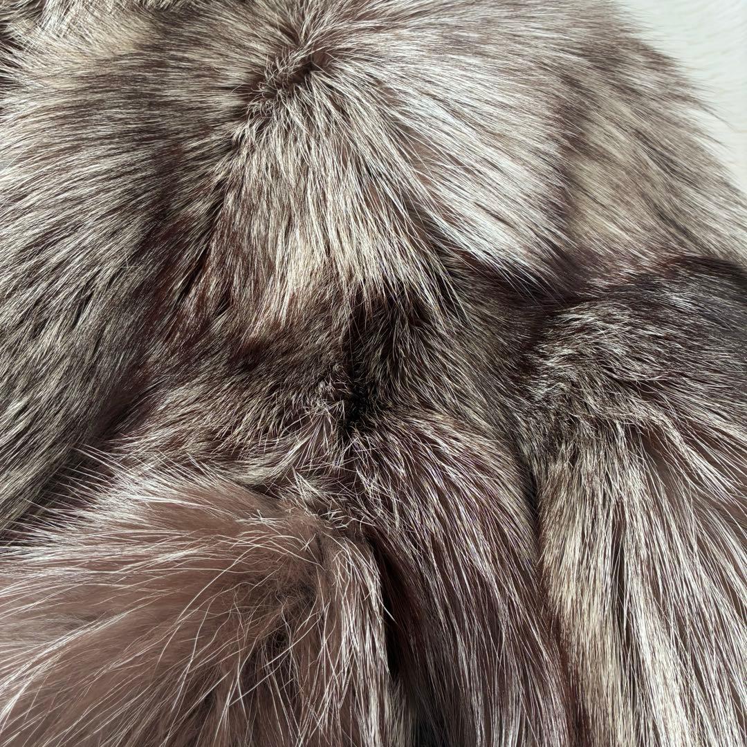 割引済み⭐︎最高級クラス　SAGA FOX  ファーコート　毛皮　11号