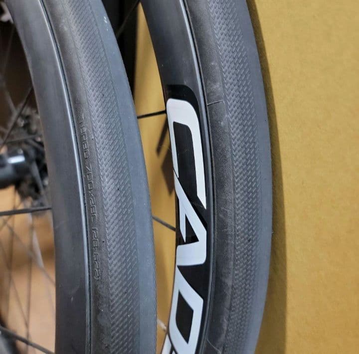 パーツ CADEX AR 35 Disc Tubeless