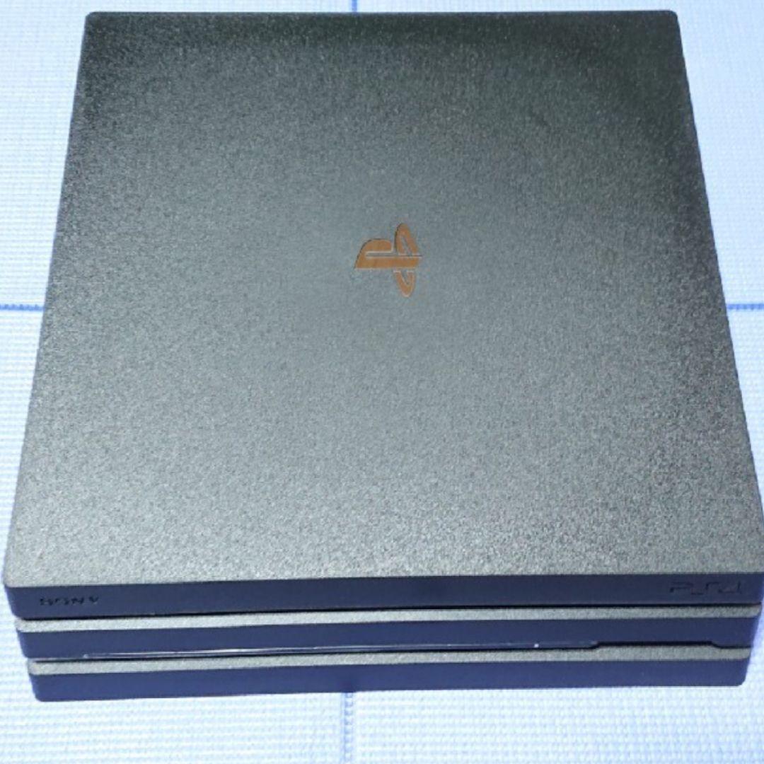 て*こ様 プレイステーション4 Pro CUH-7200BB01