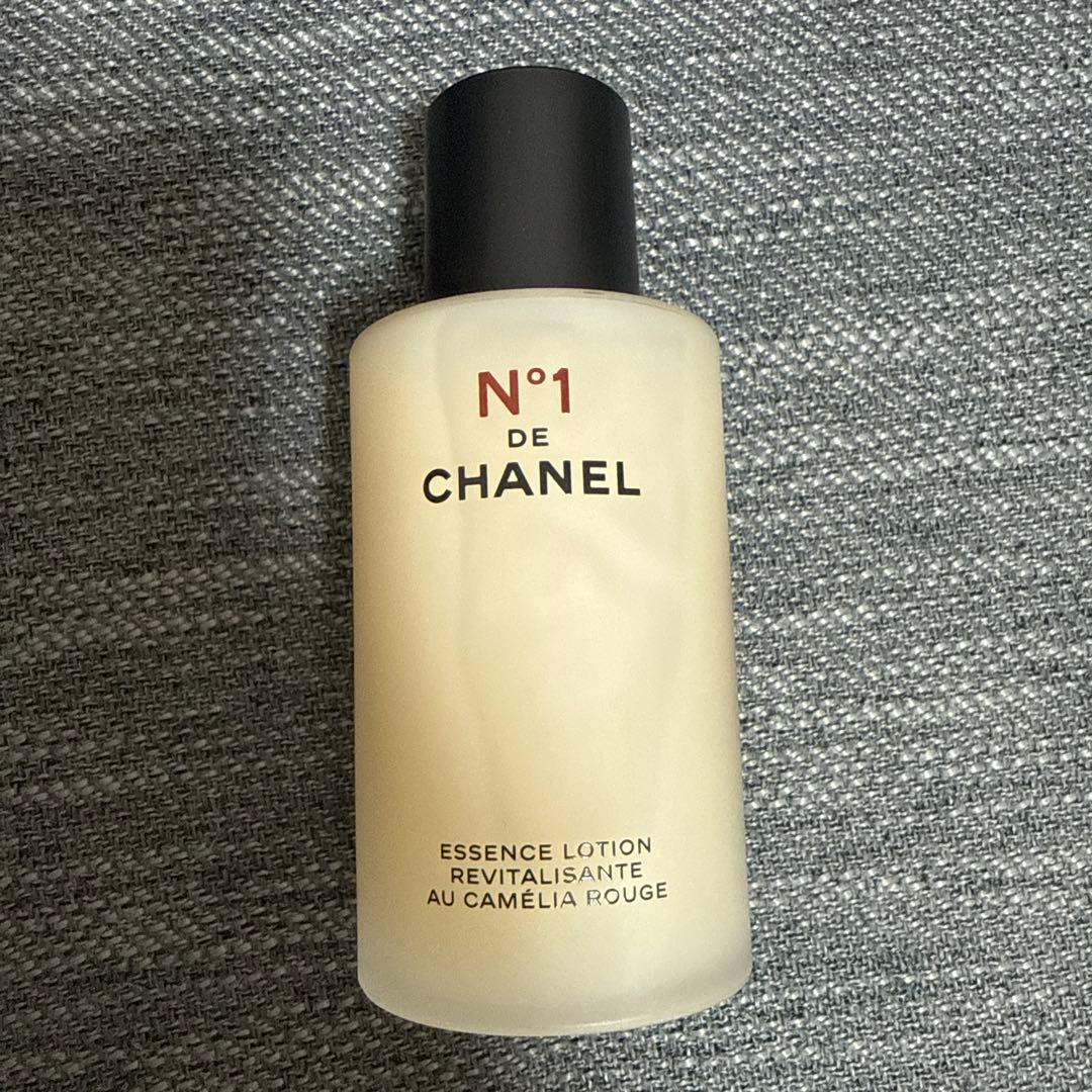 新品未使用　シャネル　N°1 エッセンスローション　化粧水　100ml