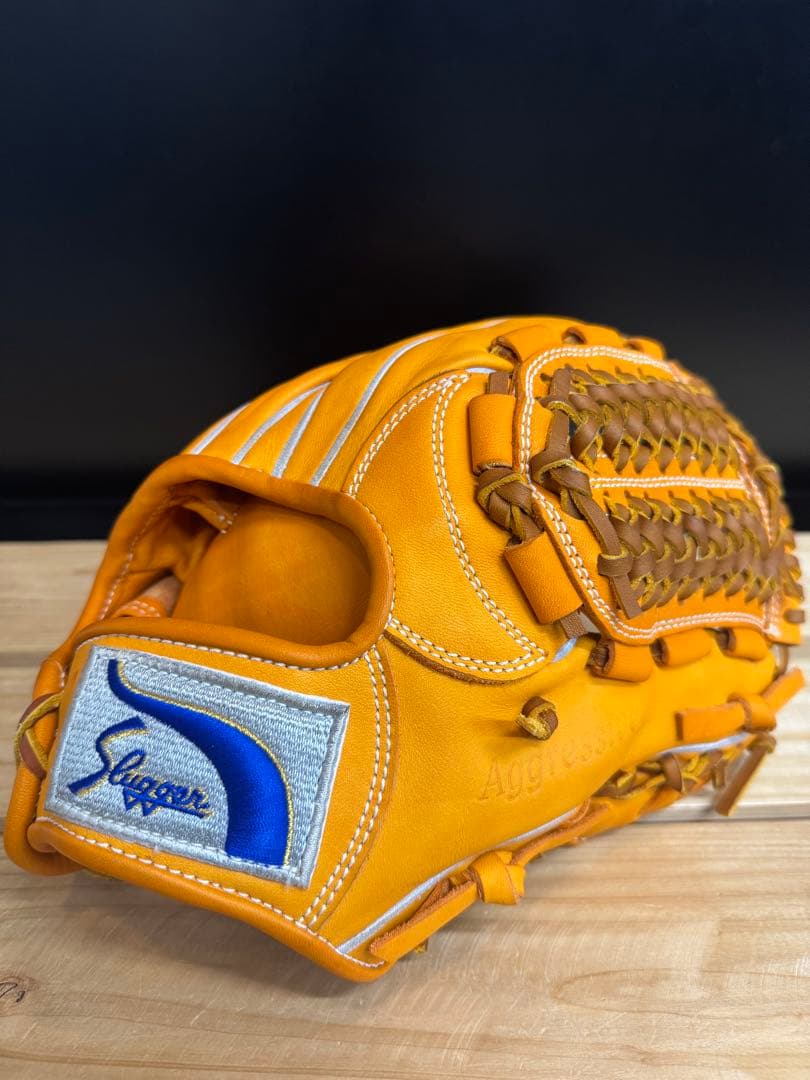 型付け済！久保田スラッガー 軟式用グローブ 内野手 定価34,100円