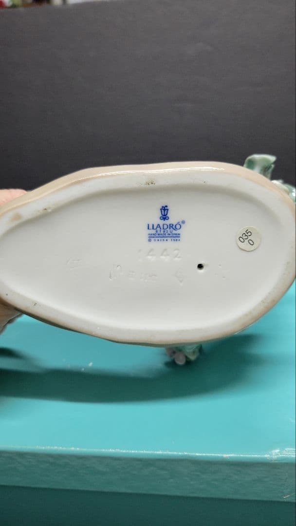 リヤドロ LLADRO にらめっこ にらみあい 猫とカエル 陶器 置物 廃盤