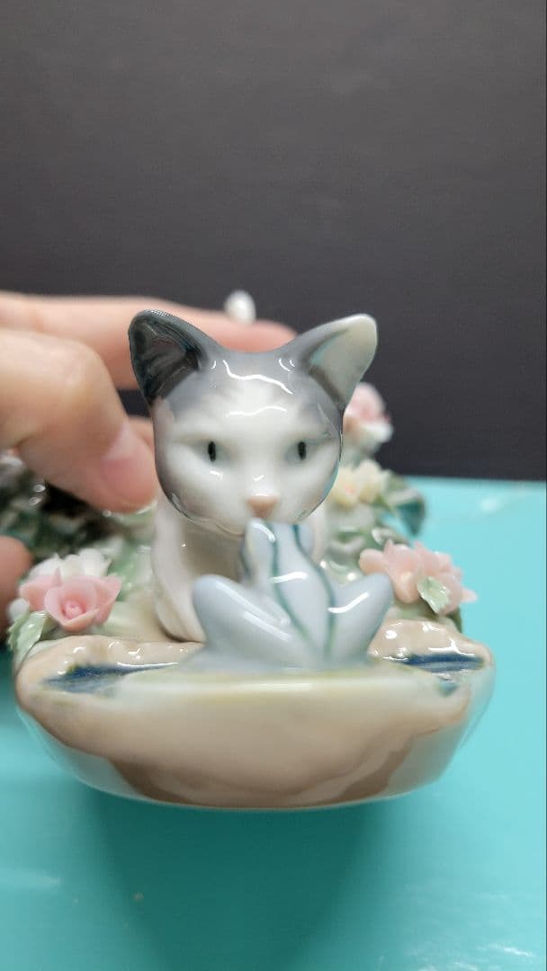 リヤドロ LLADRO にらめっこ にらみあい 猫とカエル 陶器 置物 廃盤