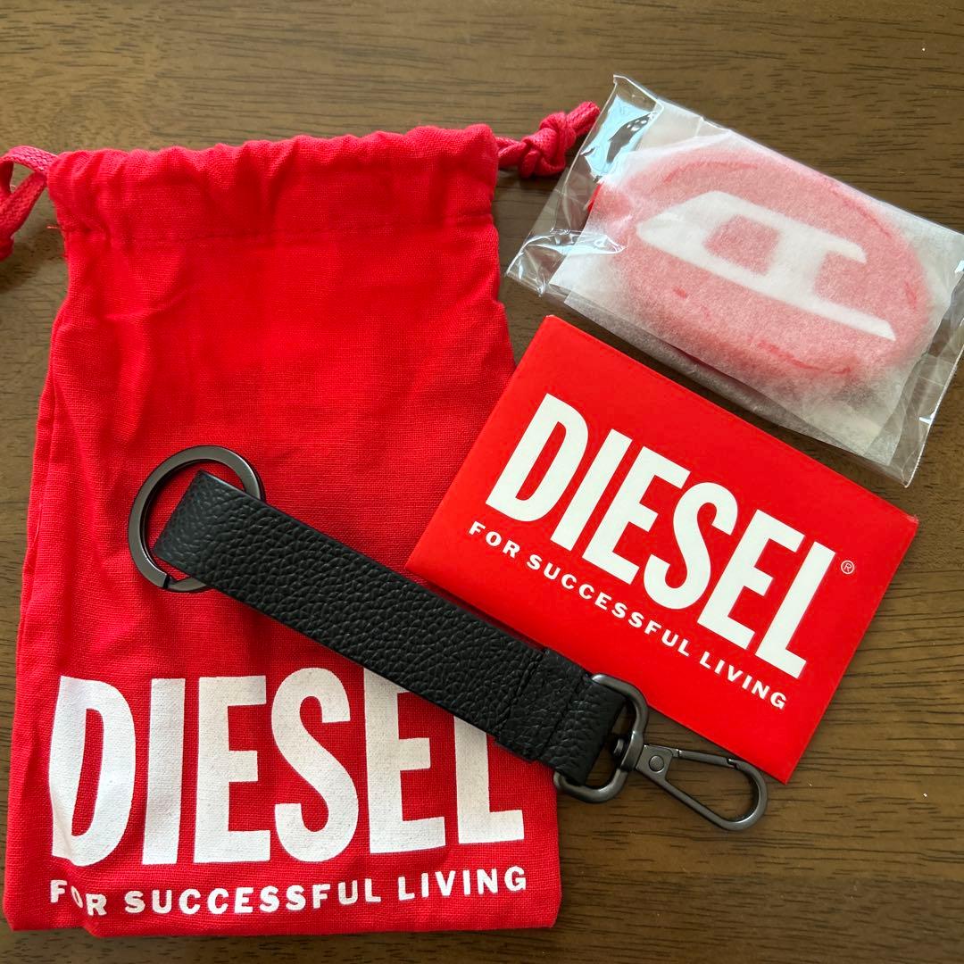 DIESEL キーリング　キーホルダー　おまけ付き　新品未使用