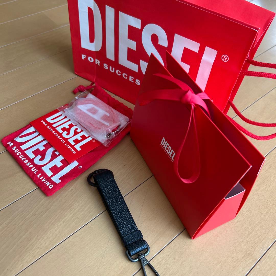 DIESEL キーリング　キーホルダー　おまけ付き　新品未使用