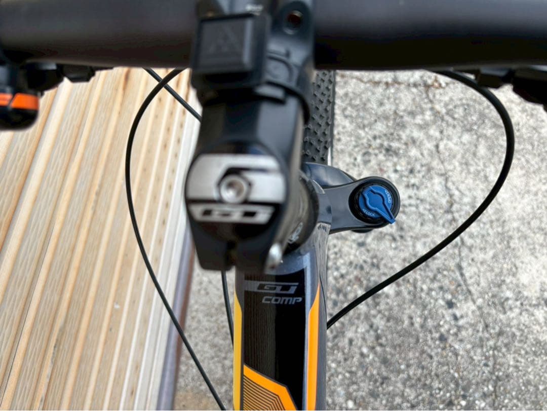 GT ( ジーティー ) マウンテンバイク AVALANCHE