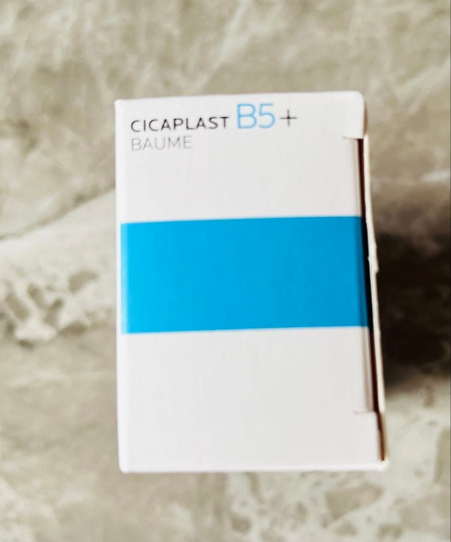 ラロッシュポゼ　プロテクショントーンアップクリア　シカプラストリペア　3点セット