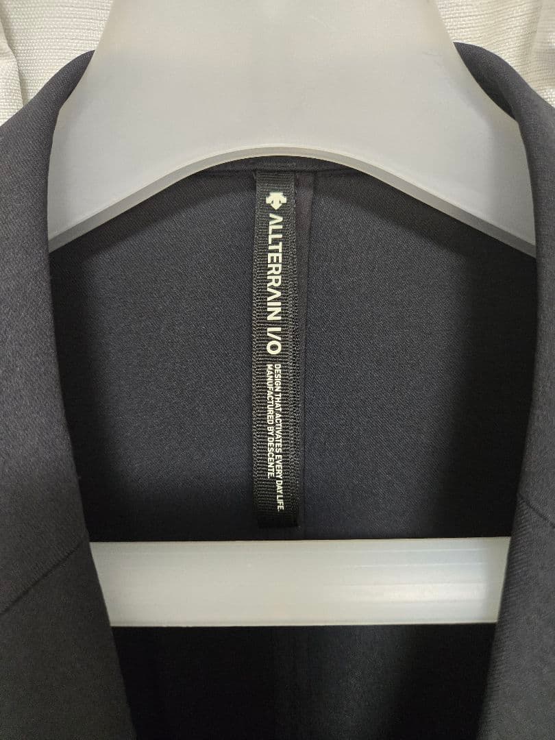 DESCENTE ALLTERRAIN テックテーラードジャケット